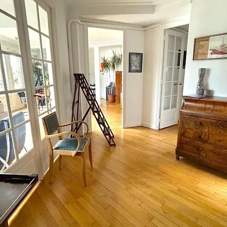 Appartamento Le Penthouse Guy Moquet *