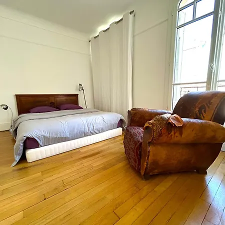 Le Penthouse Guy Moquet Parigi